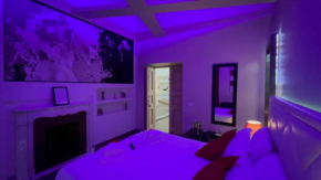 LUXURY SISTINA SUITES